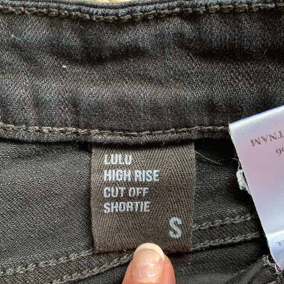 Eunina Lulu High Rise cut off Shortie - Picture 6 of 7